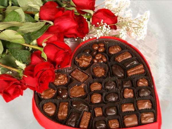 9 Roses & Candies. 9-roses-candies-CER.jpg
