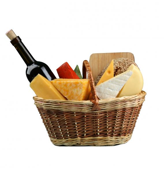 Basket “Cheese delight”. basket-cheese-delight-L2c.jpg